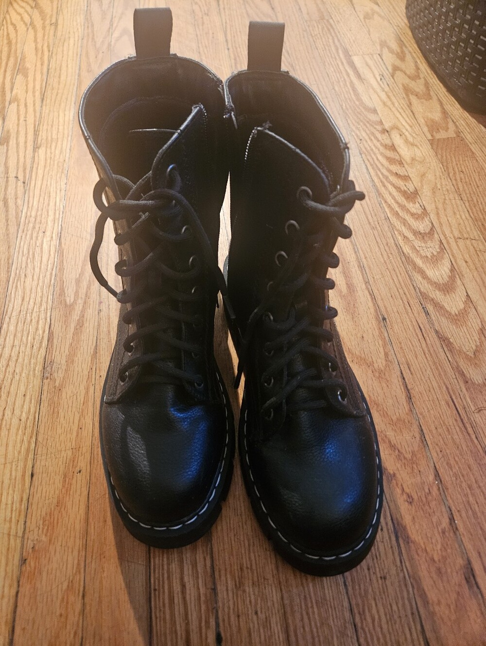 Black Lace-Up Combat Boots. Ankle UNIONBAY SZ 8 New
